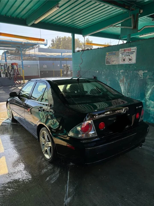 2002 Lexus IS 1st Gen - Image 3 of 6