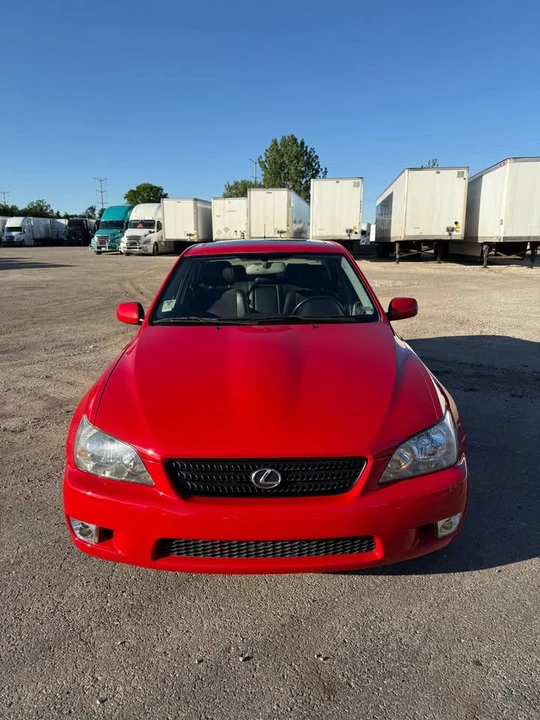 2002 Lexus IS 1st Gen - Image 2 of 15