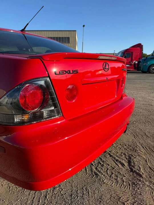 2002 Lexus IS 1st Gen - Image 7 of 15