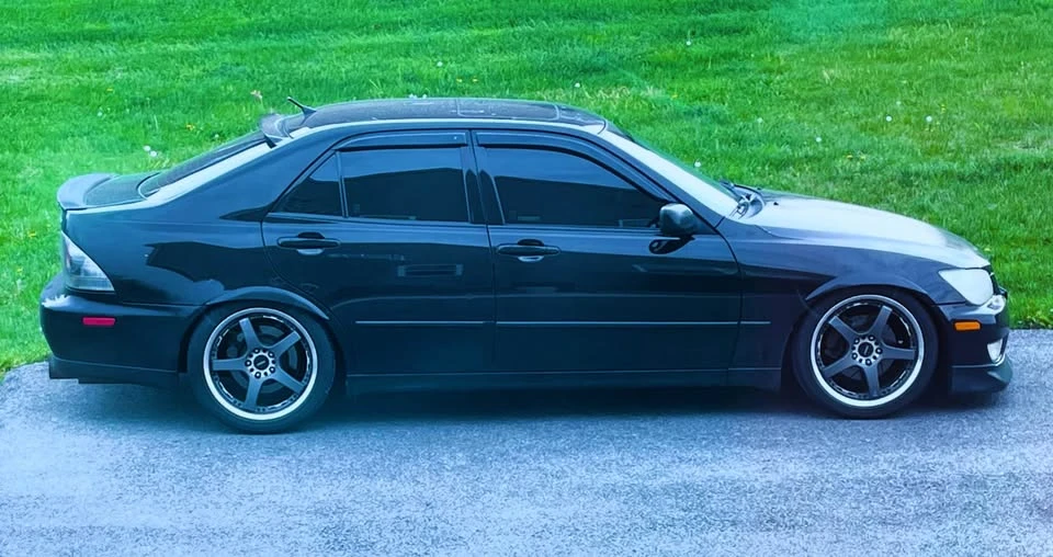 2002 Lexus IS 1st Gen - Image 2 of 21