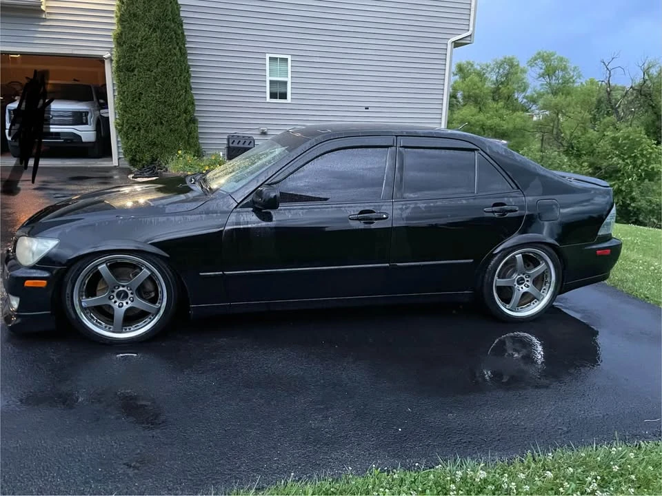 2002 Lexus IS 1st Gen - Image 16 of 21