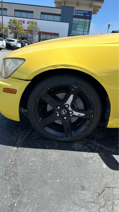 2002 Lexus IS 1st Gen - Image 14 of 15
