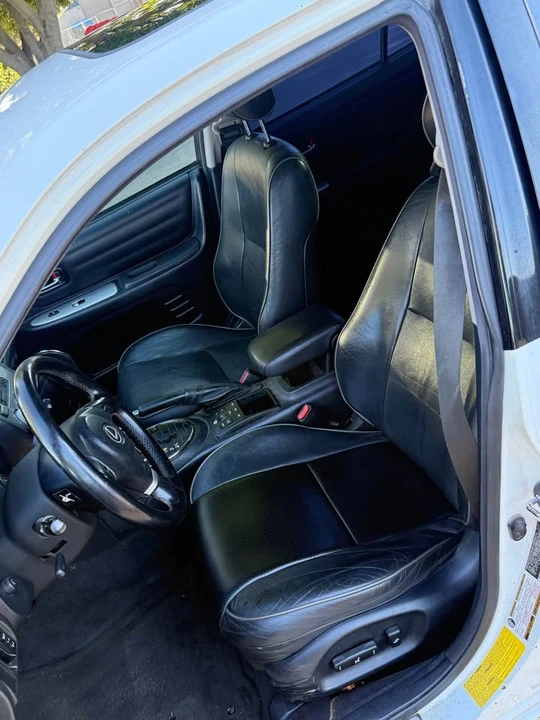 2002 Lexus IS 1st Gen - Image 5 of 8