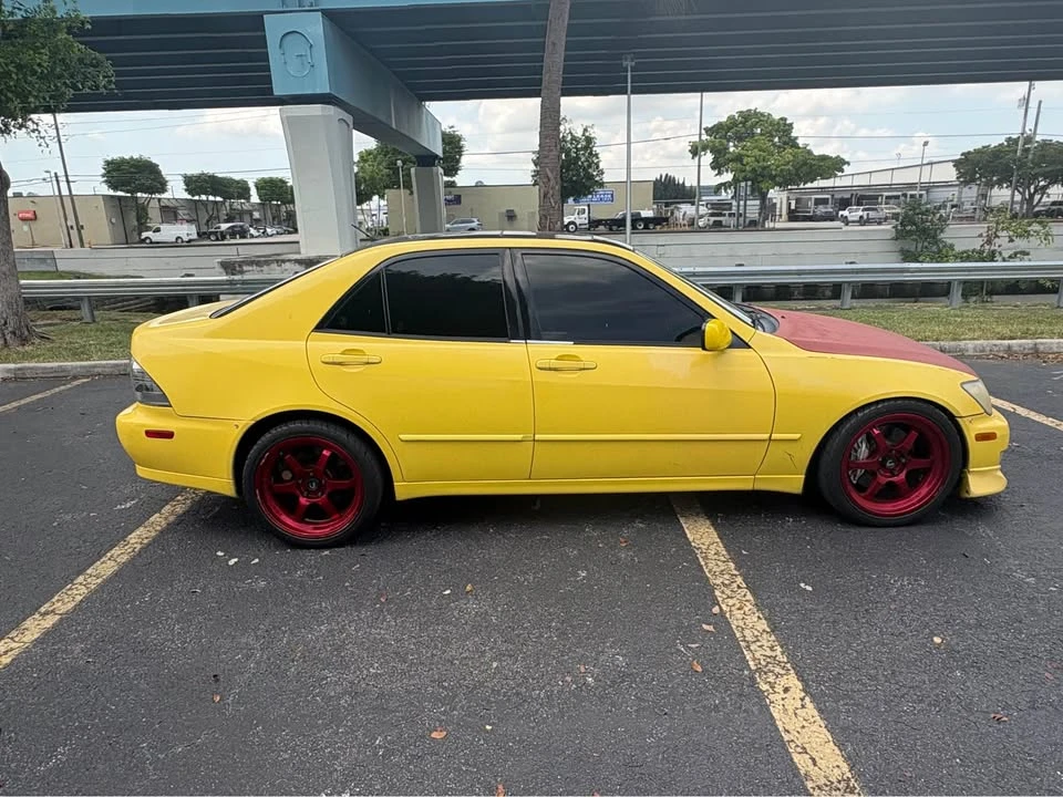 2002 Lexus IS 1st Gen - Image 6 of 9