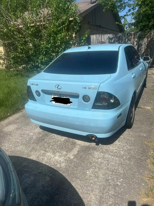 2002 Lexus IS 1st Gen - Image 3 of 7
