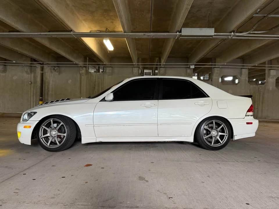 2002 Lexus IS 1st Gen - Image 3 of 20