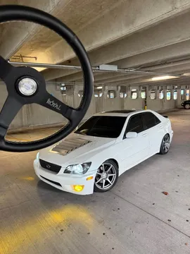 2002 Lexus IS 300 Sedan 4D