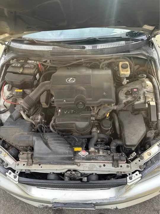 2002 Lexus IS 1st Gen - Image 16 of 18