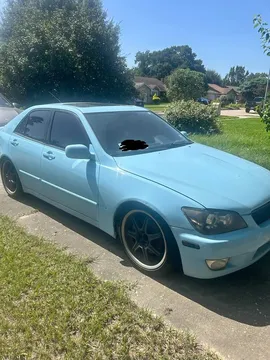 2002 Lexus IS 300 Sedan 4D
