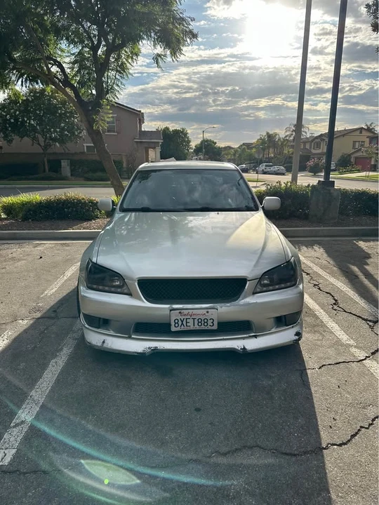 2002 Lexus IS 1st Gen - Image 3 of 18
