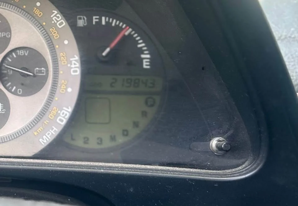 2002 Lexus IS 1st Gen - Image 5 of 7