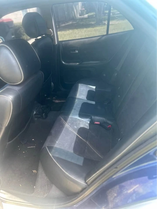 2002 Lexus IS 1st Gen - Image 6 of 7