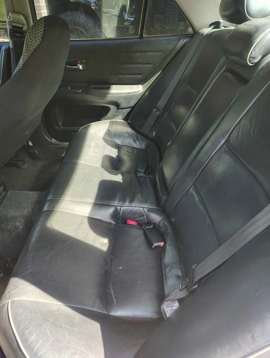 2002 Lexus IS 1st Gen - Image 4 of 7
