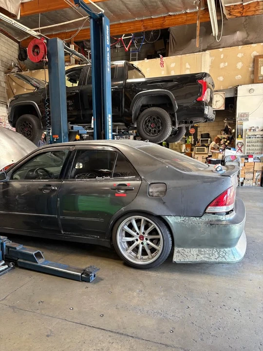 2002 Lexus IS 1st Gen - Image 18 of 18