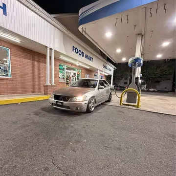 2002 Lexus IS 300 Sedan 4D