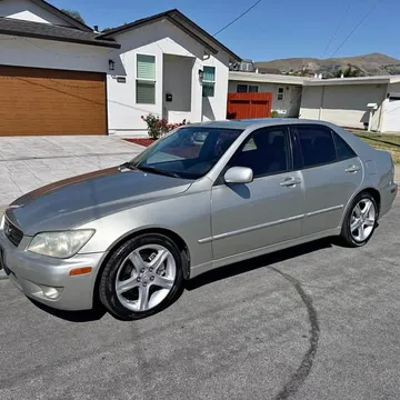 2002 Lexus IS 300