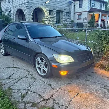 2002 Lexus IS 300 Sedan 4D