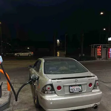2002 Lexus IS 300