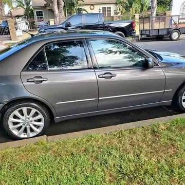 2002 Lexus IS 300 Sedan 4D