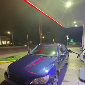 2002 Lexus IS 300 Sedan 4D