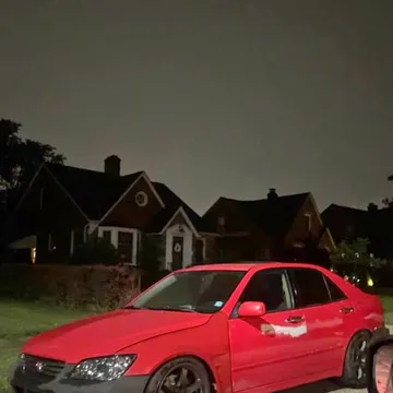 2002 Lexus IS 300 Sedan 4D