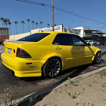 2002 Lexus IS 300 Sedan