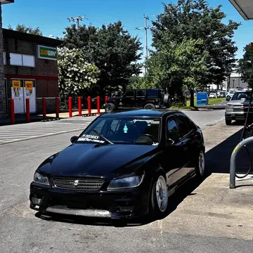 2002 Lexus IS 300 Sedan 4D