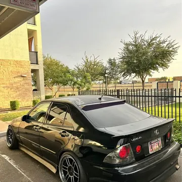 2002 Lexus IS 300 Sedan