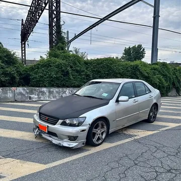 2002 Lexus IS 300 Sedan