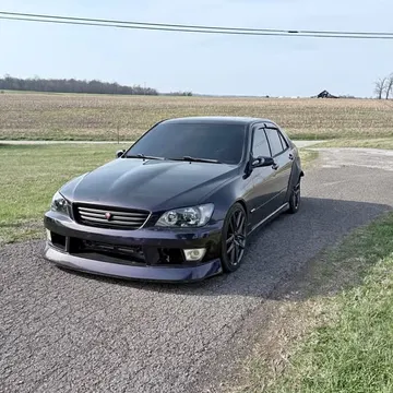 2002 Lexus IS 300 Sedan 4D