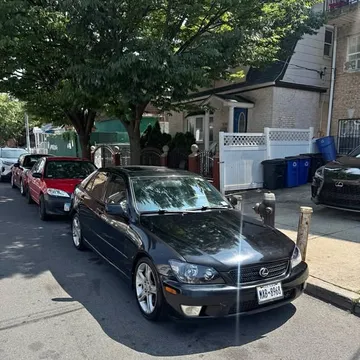 2002 Lexus IS 300 Sedan 4D
