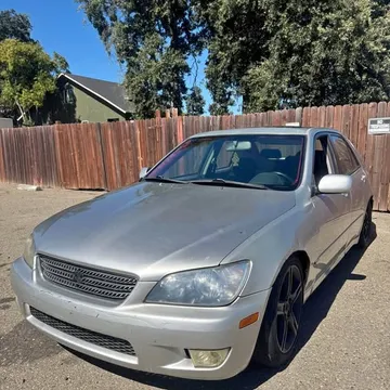 2002 Lexus IS 300 Sedan 4D