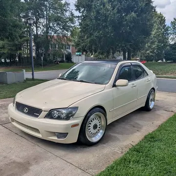 2002 Lexus IS 300 Sedan 4D