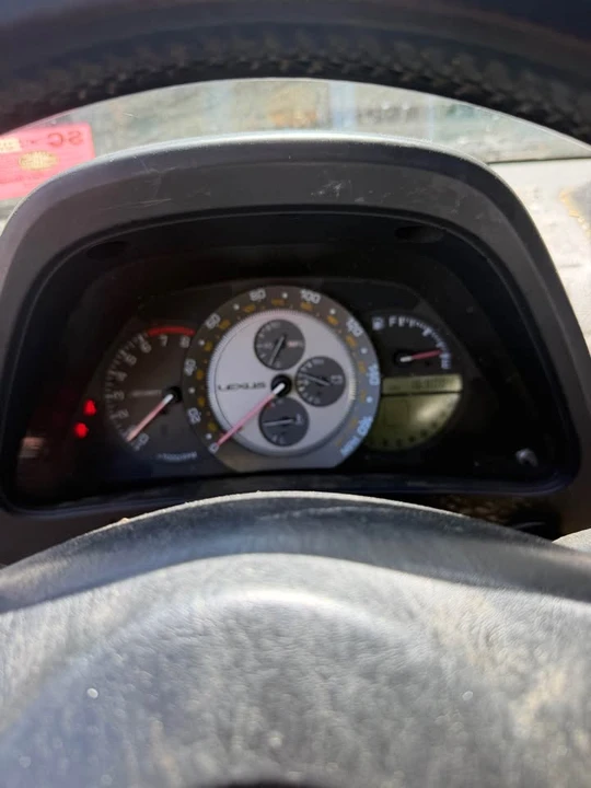 2002 Lexus IS 1st Gen - Image 5 of 10