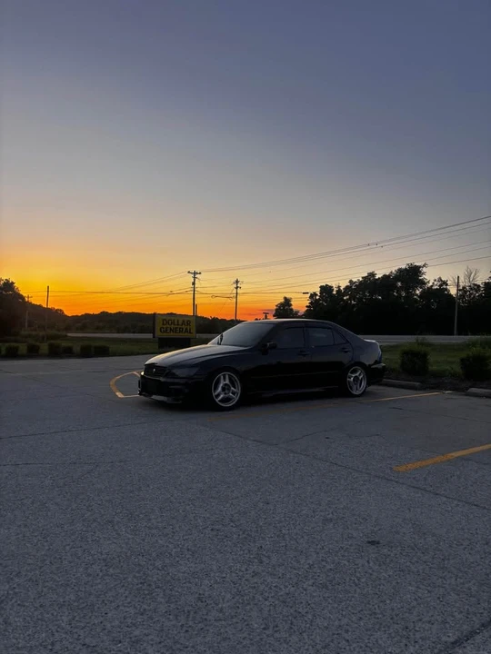 2002 Lexus IS 1st Gen - Image 7 of 8