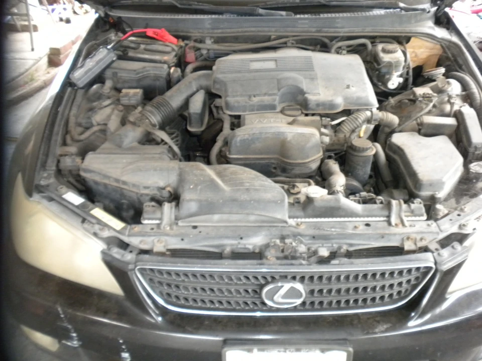 2002 Lexus IS 1st Gen - Image 15 of 20