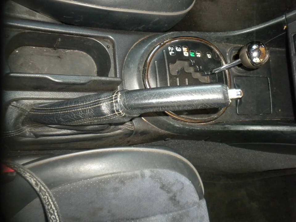 2002 Lexus IS 1st Gen - Image 10 of 20