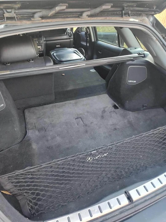 2002 Lexus IS 1st Gen - Image 6 of 8