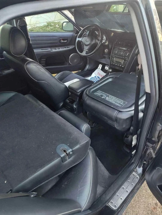 2002 Lexus IS 1st Gen - Image 5 of 8