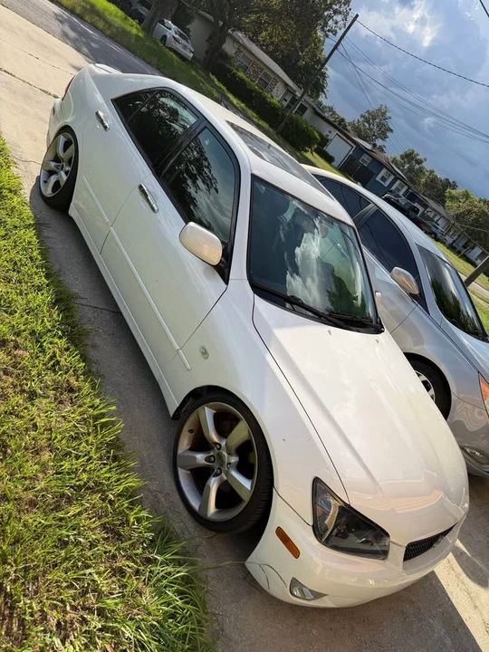 2002 Lexus IS 1st Gen - Image 2 of 6