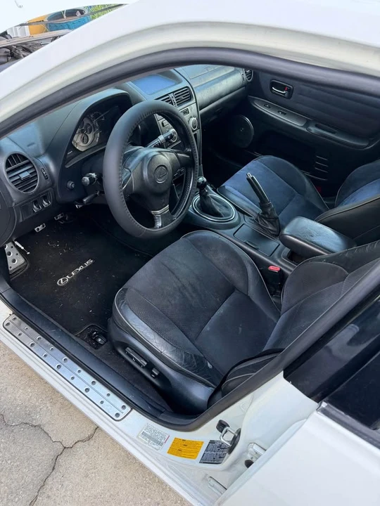 2002 Lexus IS 1st Gen - Image 3 of 6