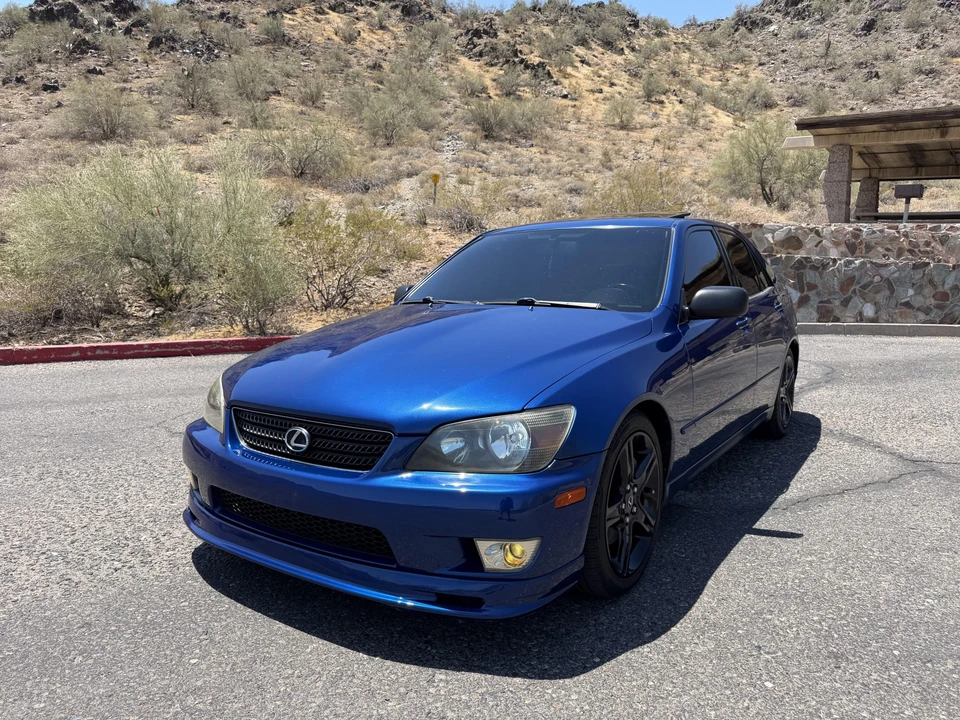 2002 Lexus IS 1st Gen - Image 6 of 31