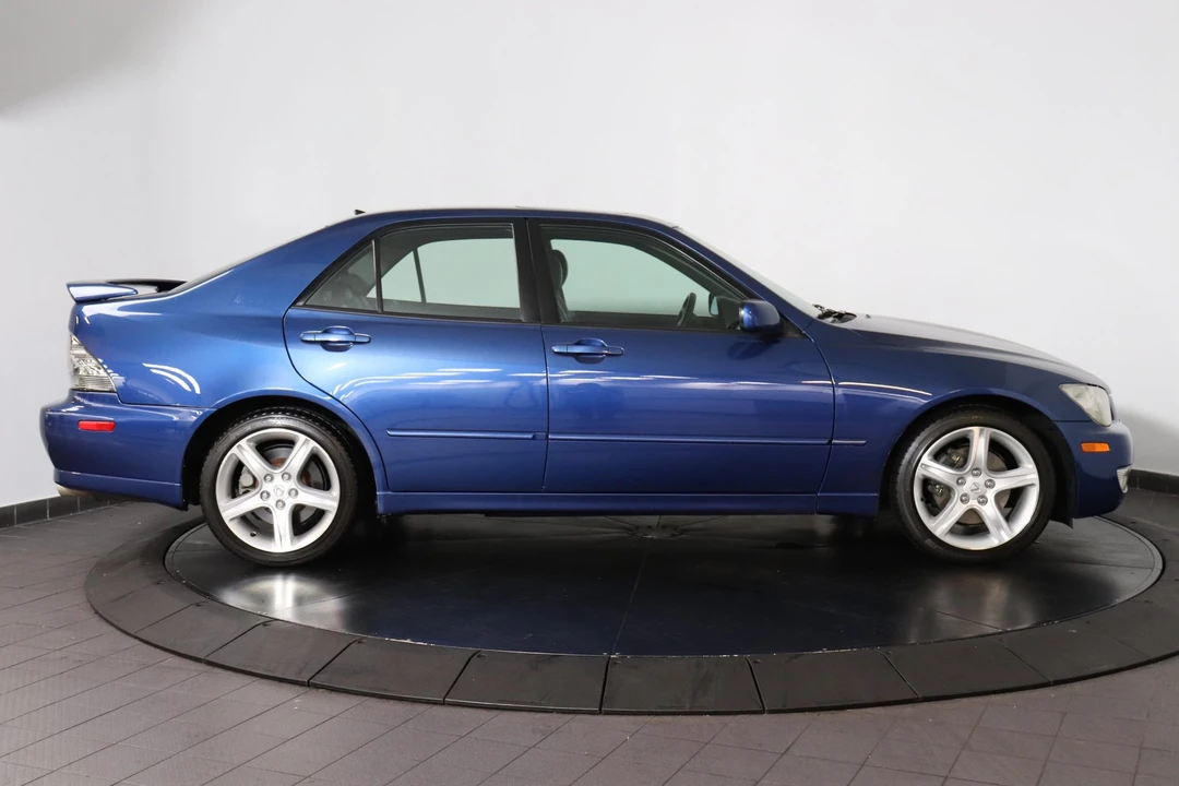2002 Lexus IS 1st Gen - Image 6 of 31