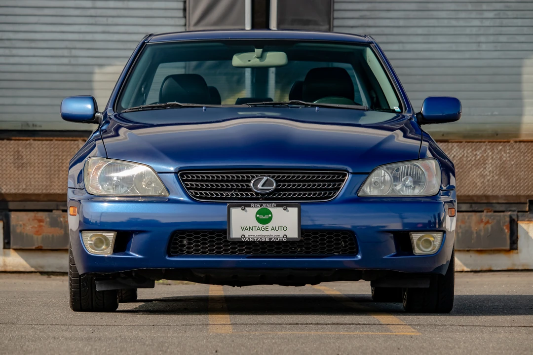 2002 Lexus IS 1st Gen - Image 18 of 31