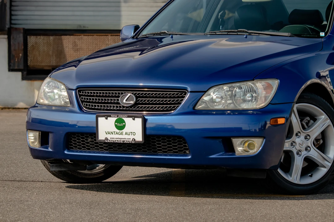 2002 Lexus IS 1st Gen - Image 20 of 31