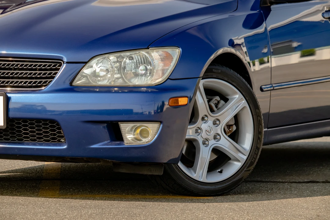 2002 Lexus IS 1st Gen - Image 22 of 31