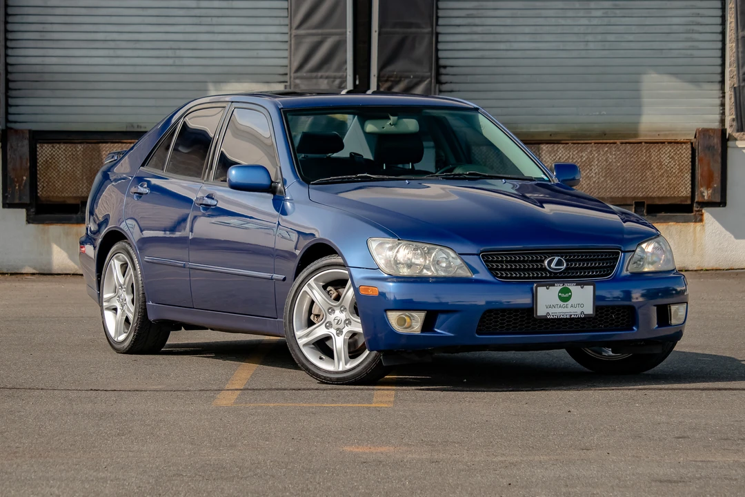 2002 Lexus IS 1st Gen - Image 4 of 31