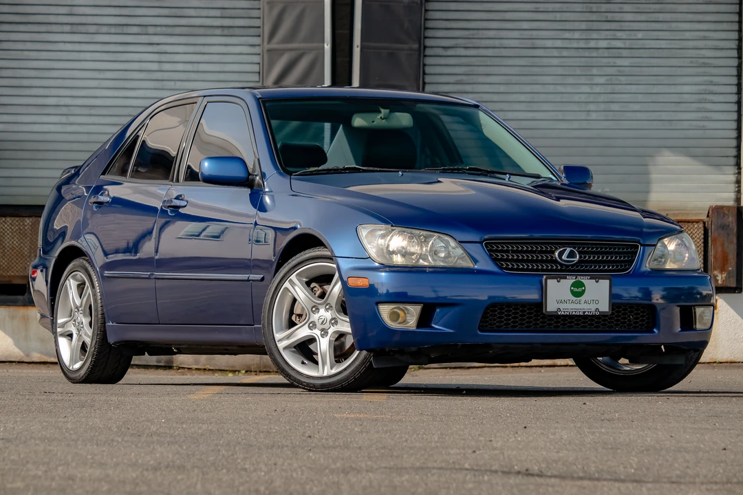 2002 Lexus IS 1st Gen - Image 3 of 31