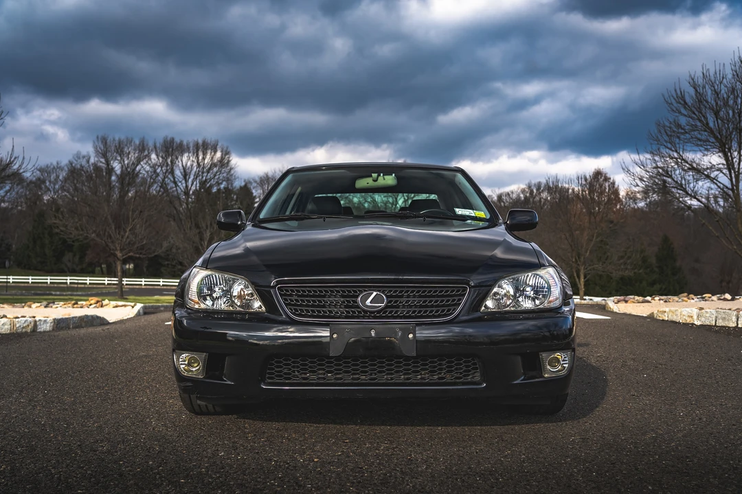 2002 Lexus IS 1st Gen - Image 9 of 31