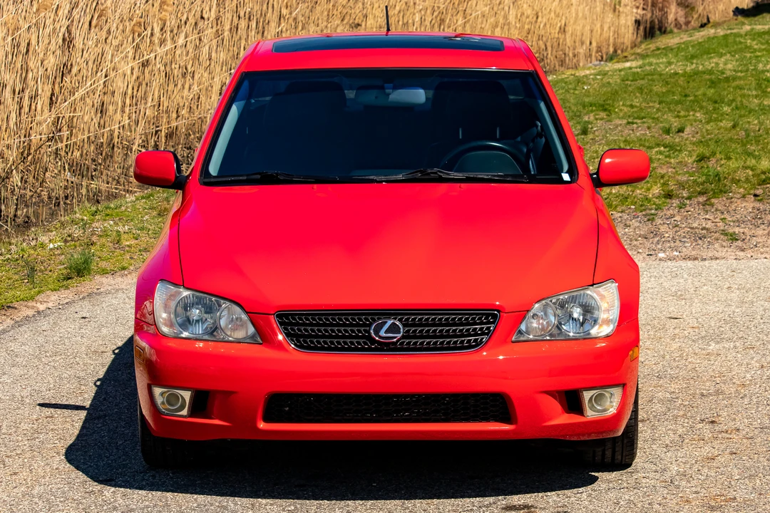 2002 Lexus IS 1st Gen - Image 4 of 31